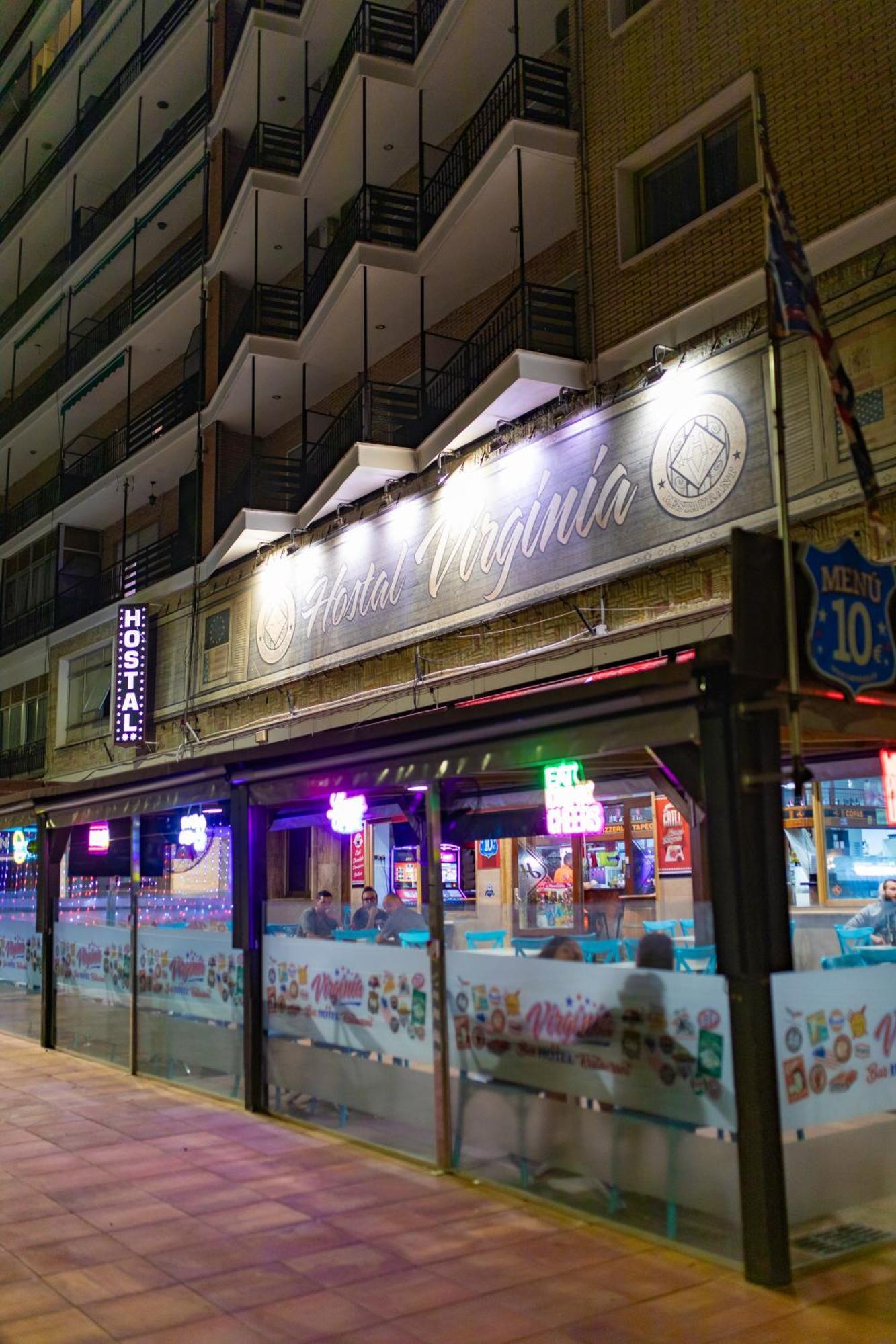 Hostal Virginia Favareta Bagian luar foto
