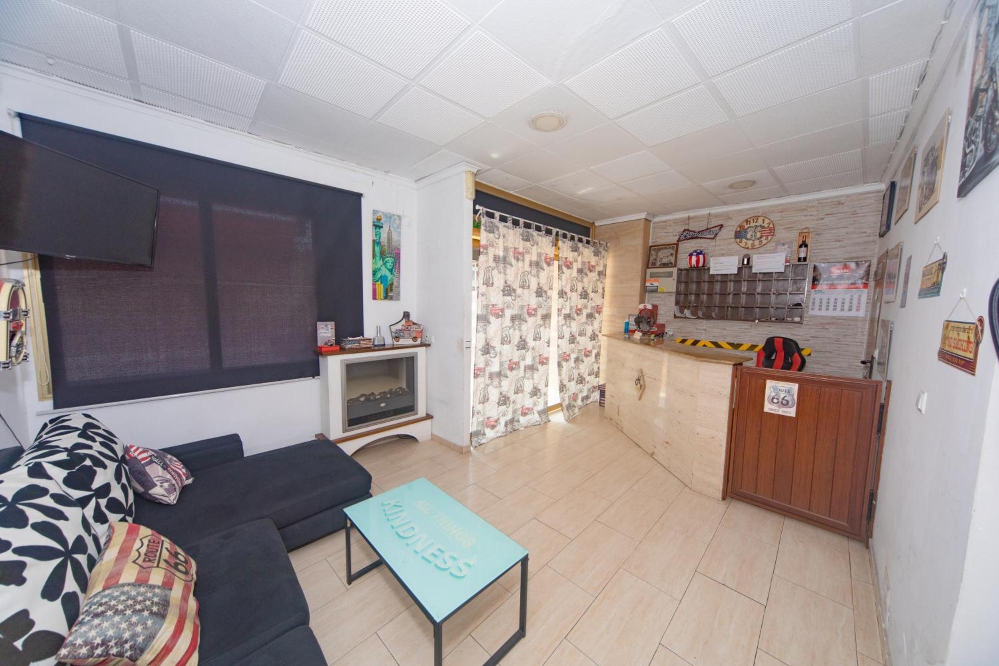Hostal Virginia Favareta Bagian luar foto