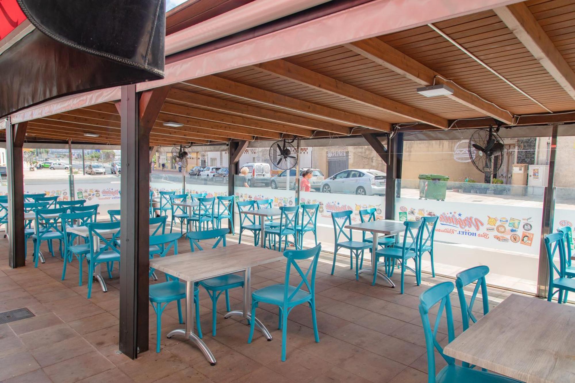 Hostal Virginia Favareta Bagian luar foto