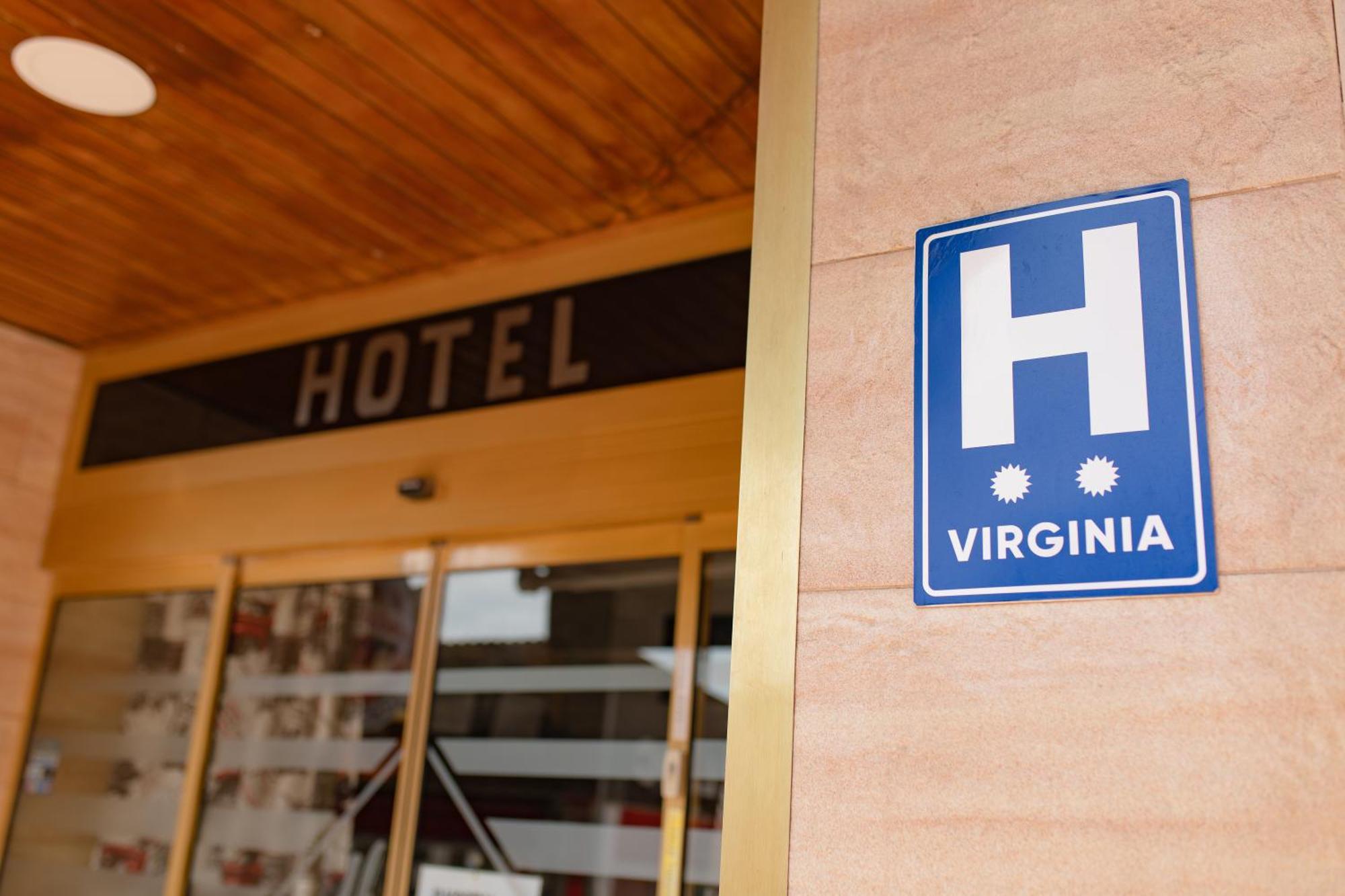 Hostal Virginia Favareta Bagian luar foto